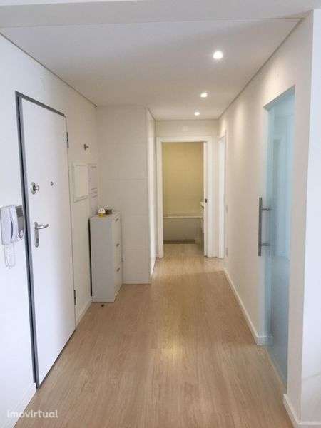 Apartamento T1  para arrendamento em Leiria - Grande imagem: 4/10