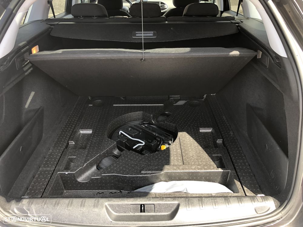 Peugeot 308 SW 1.5 BlueHDi Style - 13