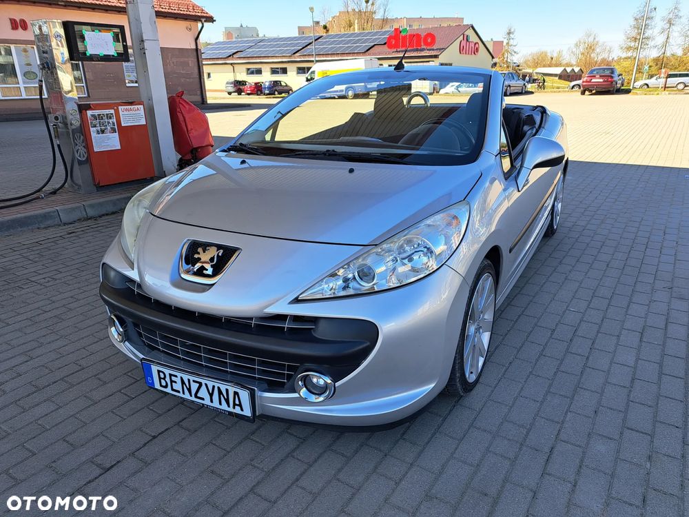 Peugeot 207 CC - 21