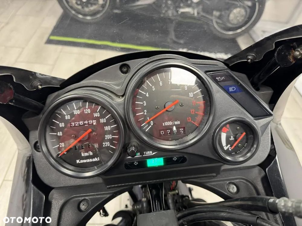 Kawasaki GPZ - 6