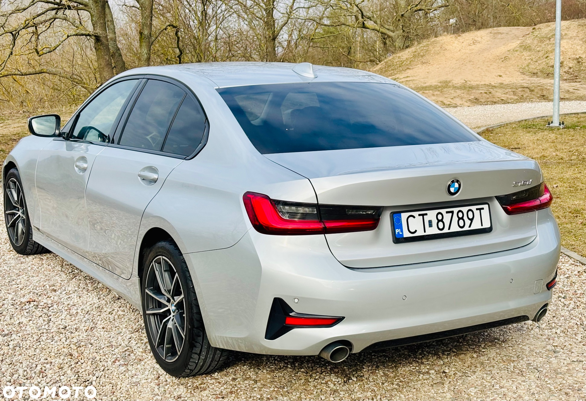 BMW Seria 3 318d Sport Line - 2