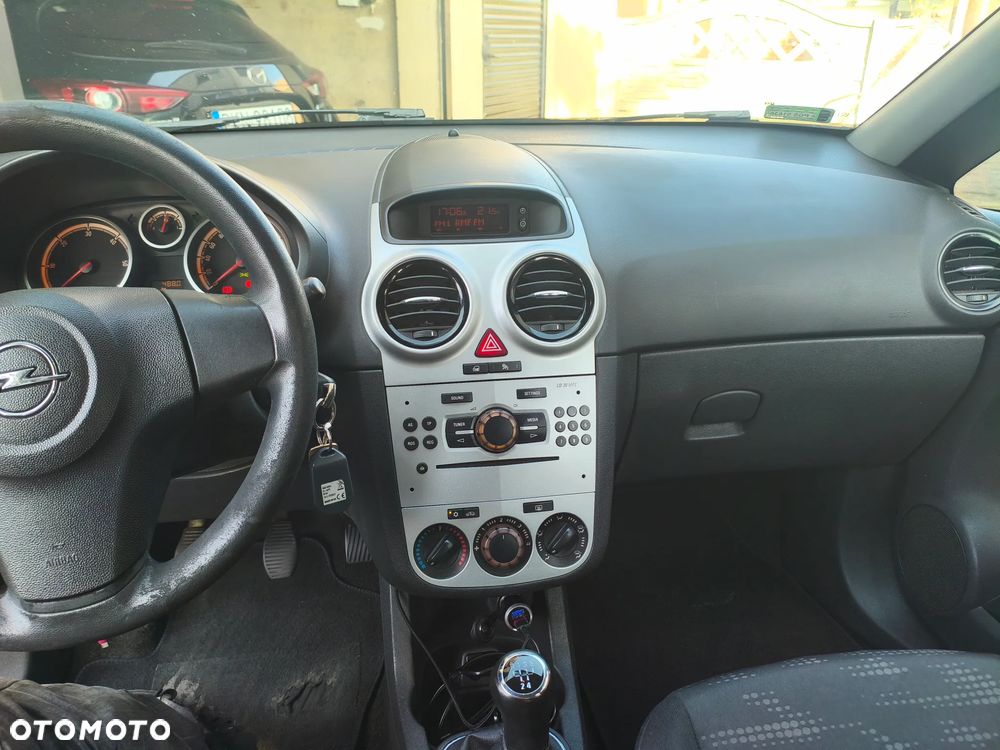 Opel Corsa - 17
