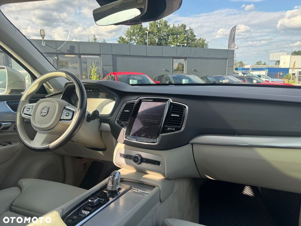 Volvo XC 90 - 14
