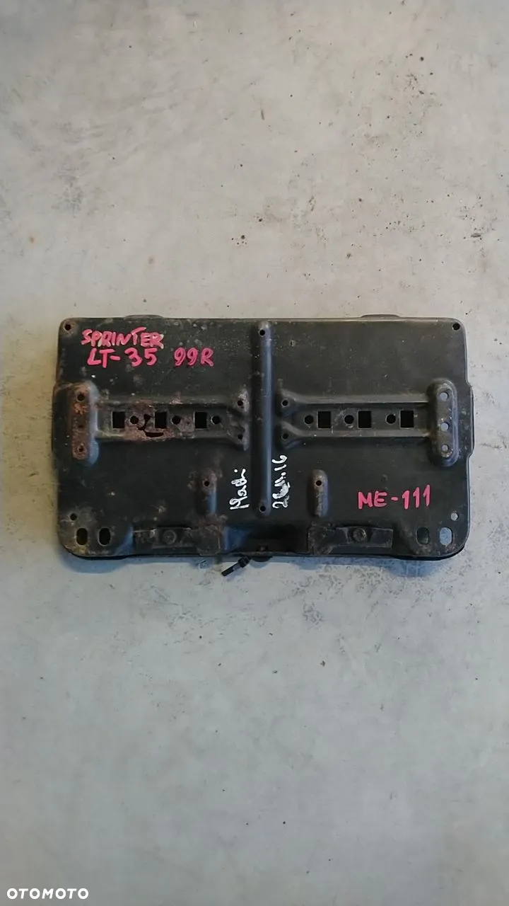 OBUDOWA AKUMULATORA VW AUDI SEAT SKODA OPEL RENAULT CITROEN PEUGEOT FORD VOLVO BMW MAZDA MINI FIAT TOYOTA MERCEDES KIA HYUNDAI HONDA INFINITI - 40