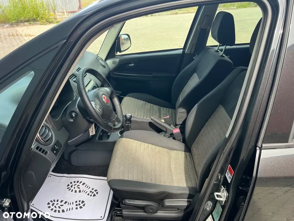 Fiat Sedici 1.6 16V 4x4 Lounge - 5