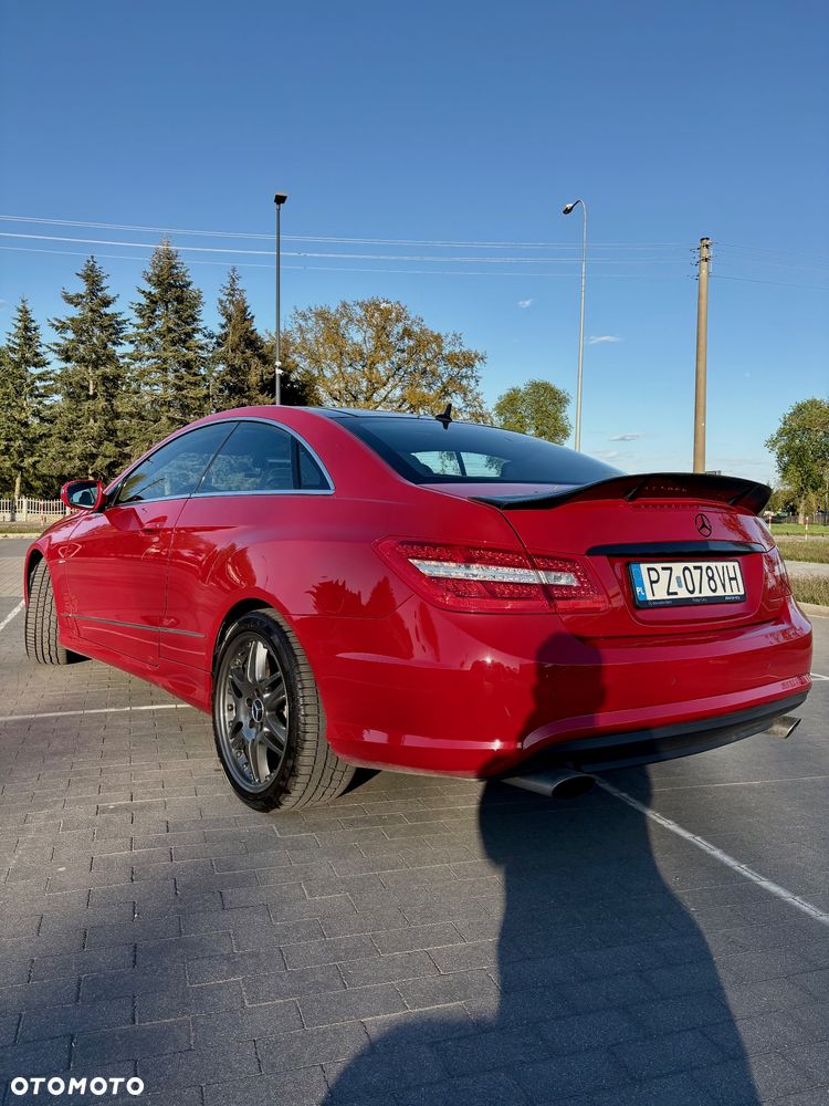 Mercedes-Benz Klasa E 350 CDI BlueEff - 3