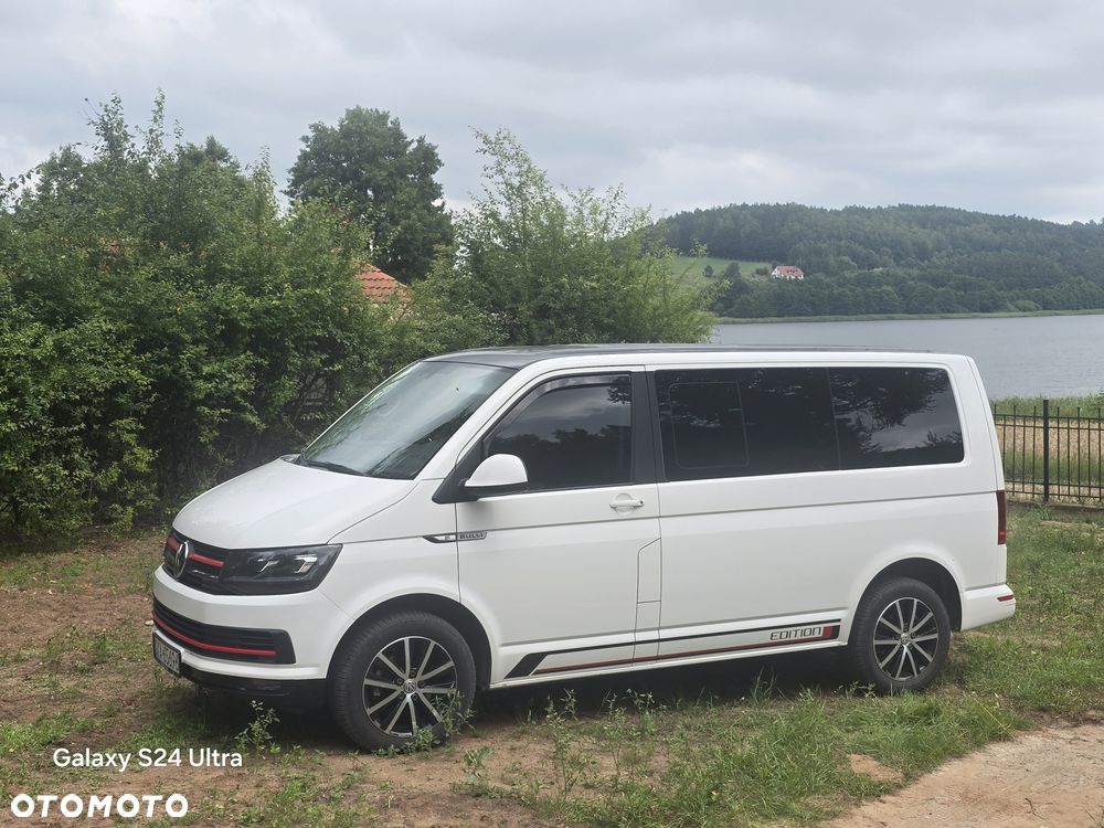 Volkswagen Caravelle - 1