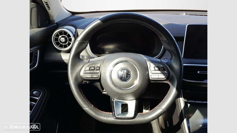 MG EHS 1.5 T-GDI Plug-in Hybrid Luxury - 13