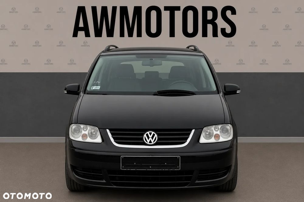 VOLKSWAGEN TOURAN 2004 *SAMOCHÓD NA CZĘŚCI* 5526 Z4   MASKA, LAMPA, DRZWI, LUSTERKO, ZDERZAK, GRILL, BŁOTNIK, KLAPA, BELKA, DESKA, FOTELE, KANAPA, ĆWIARTKA KIEROWNICA, TARCZE, ZACISKI, ZAWIESZENIE, KOMPLETNY PRZÓD, KOMPLETNY TYŁ, LICZNIK, ZEGARY, PRAWE LEWE PRZÓD TYŁ/ C9Z - 3