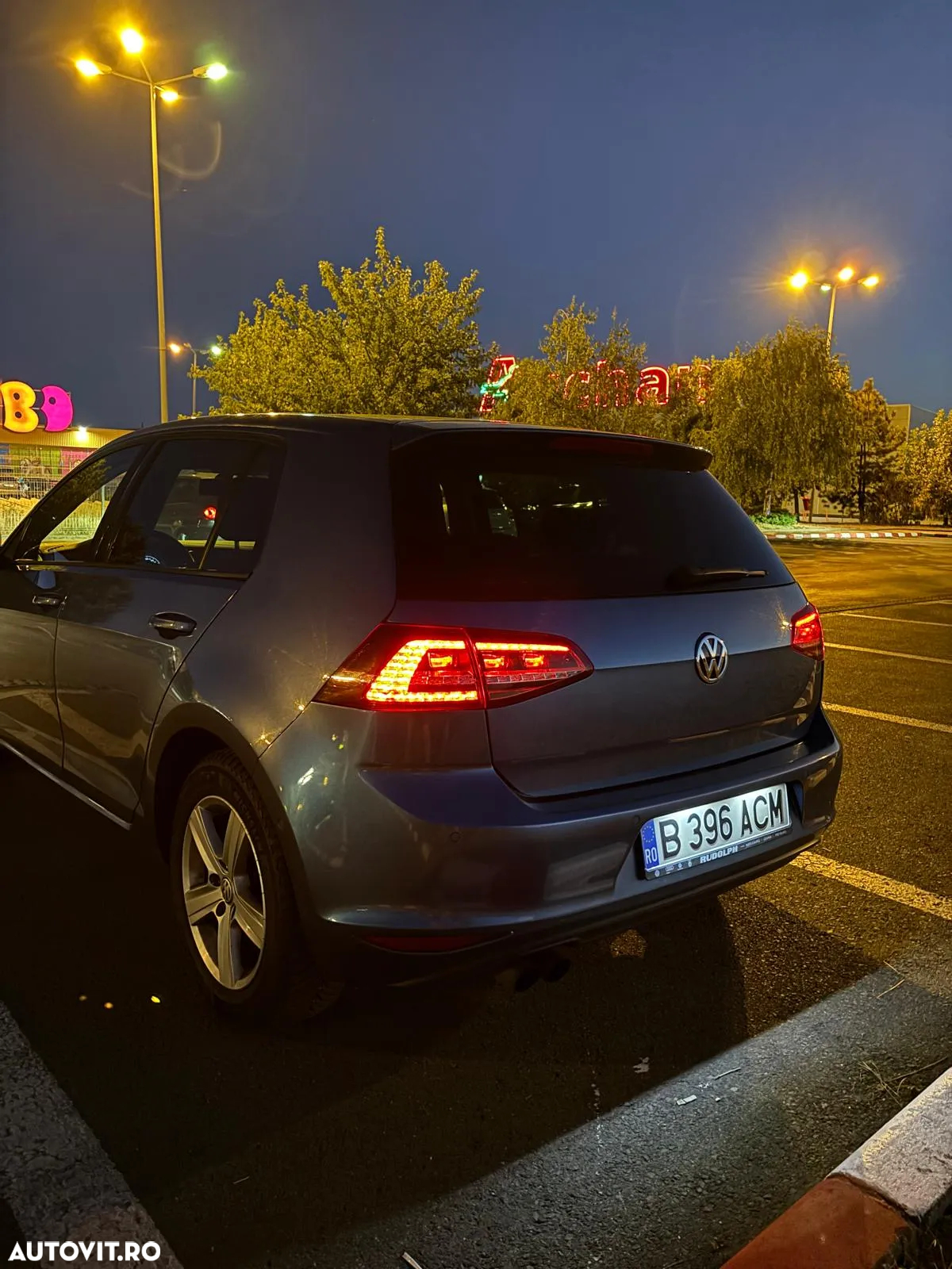 Volkswagen Golf 1.4 TSI BlueMotion Technology Comfortline - 23