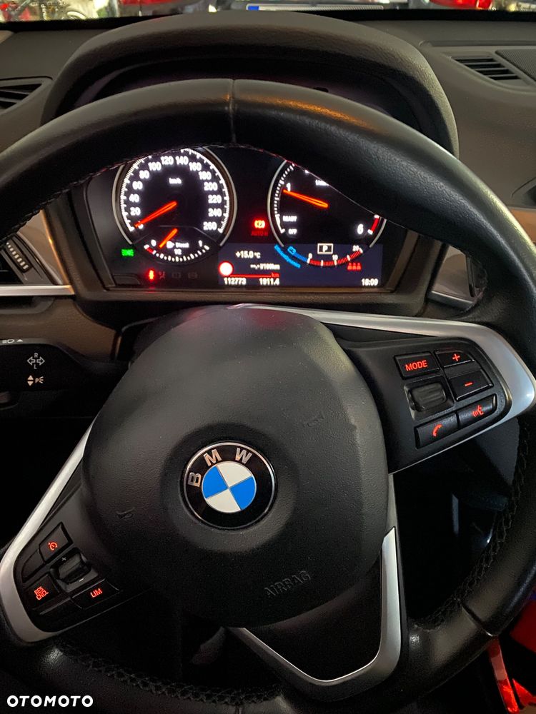 BMW X1 xDrive18d - 15