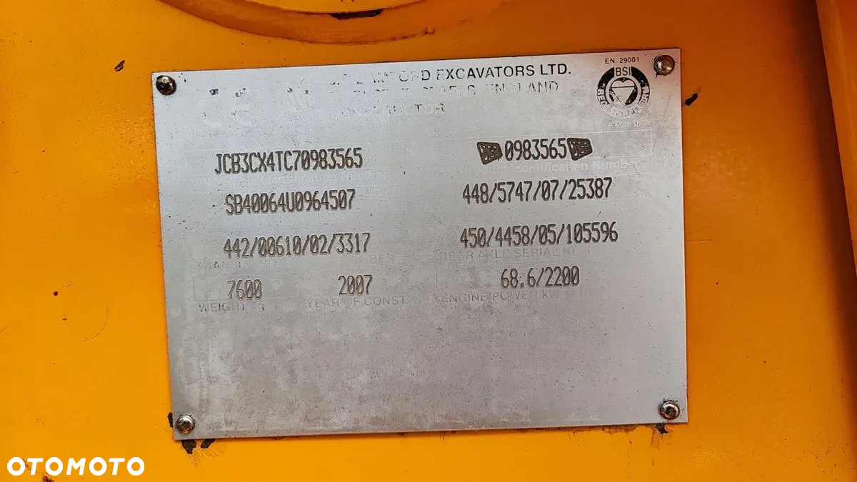 JCB 3CX - 8