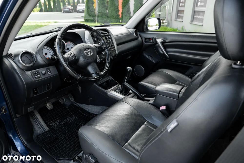 Toyota RAV4 4x4 Executive - 13