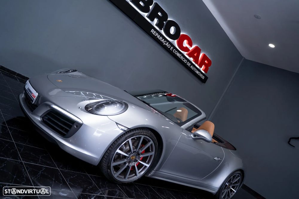 Porsche 911 (991) Carrera 4 S PDK - 11
