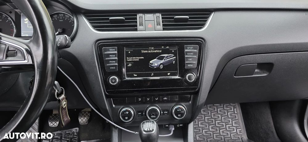 Skoda Octavia 2.0 TDI 4X4 STYLE - 13