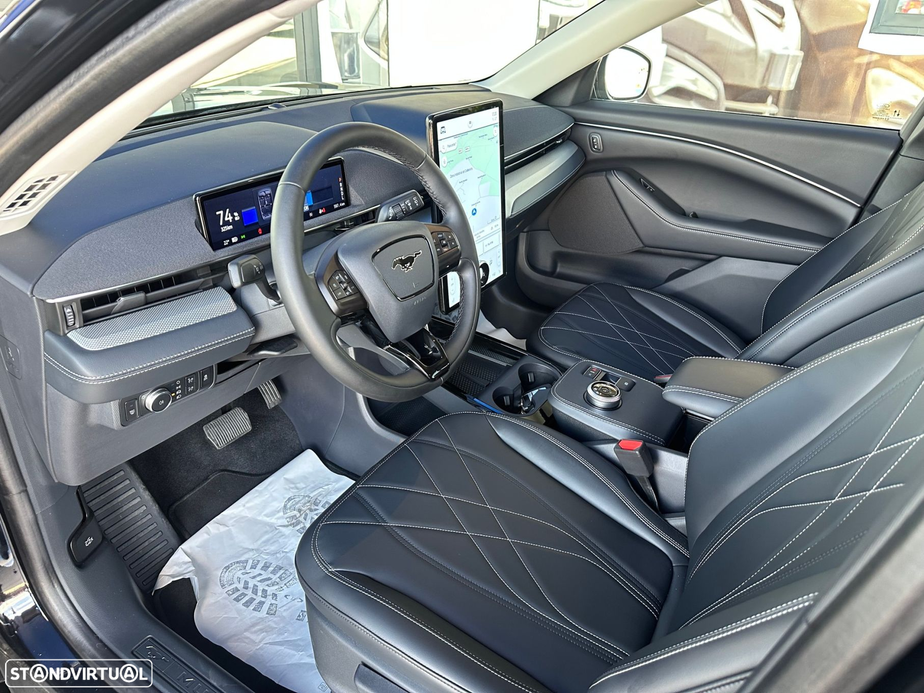 Ford Mustang Mach-E Standard - 19