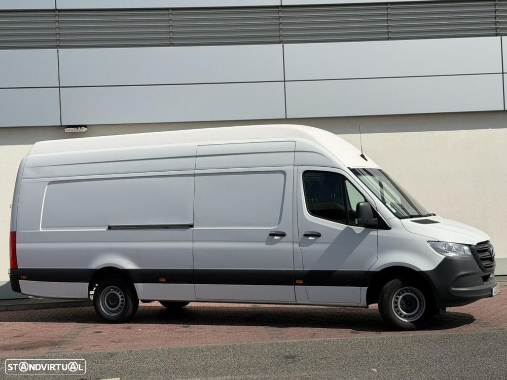 Mercedes-Benz Sprinter (VS30) 317CDi 43L 170cv - 28