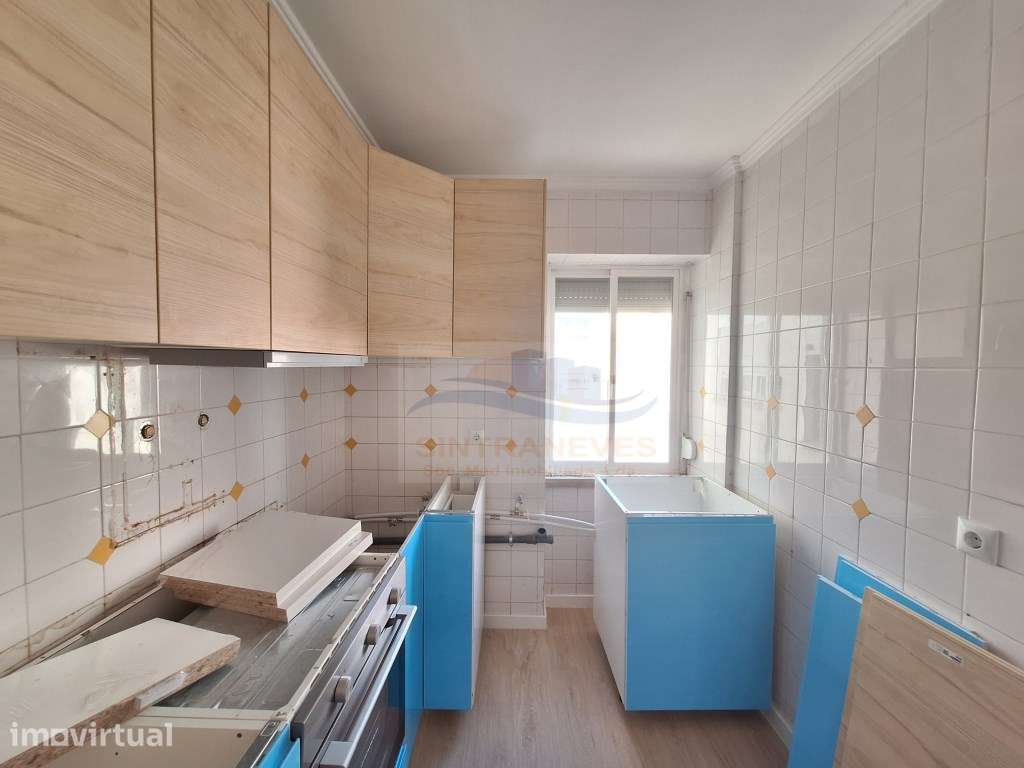 Apartamento T2, Venda Nova Metro, com ampla varanda, - Grande imagem: 4/9