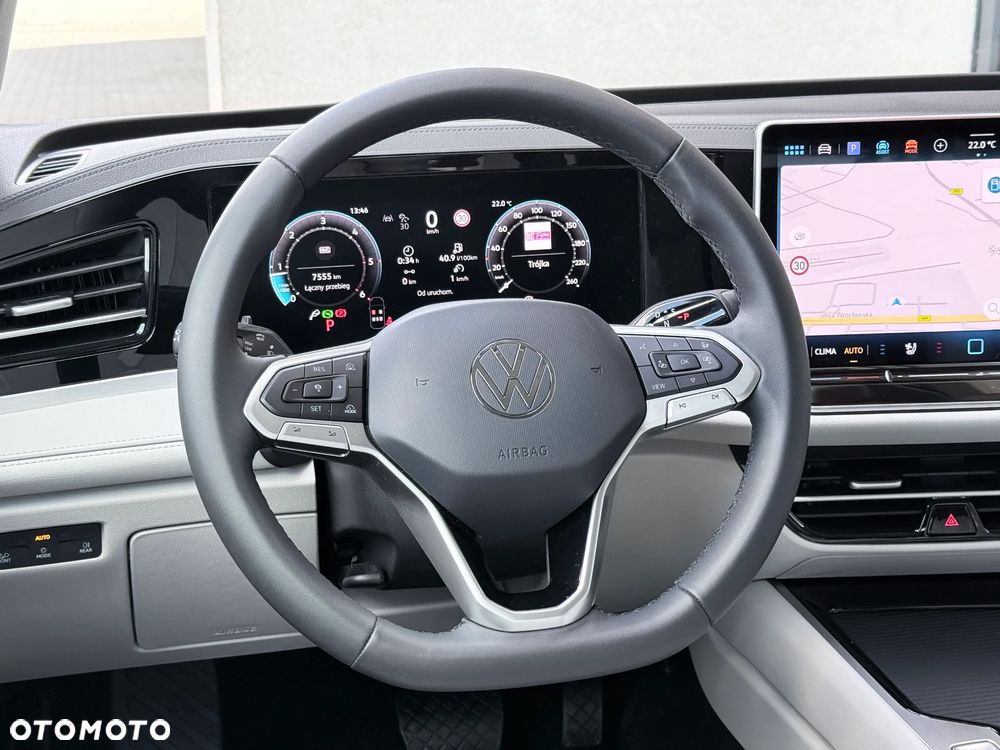Volkswagen Passat Variant 2.0 TDI SCR DSG Elegance - 32