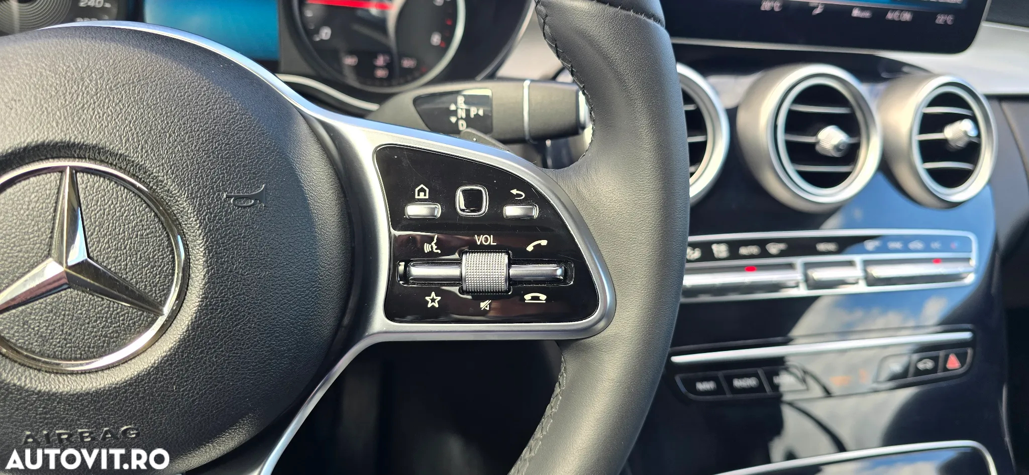 Mercedes-Benz C 220 d Cabrio 9G-TRONIC - 16