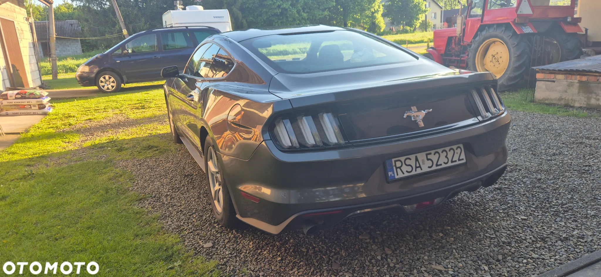 Ford Mustang - 3