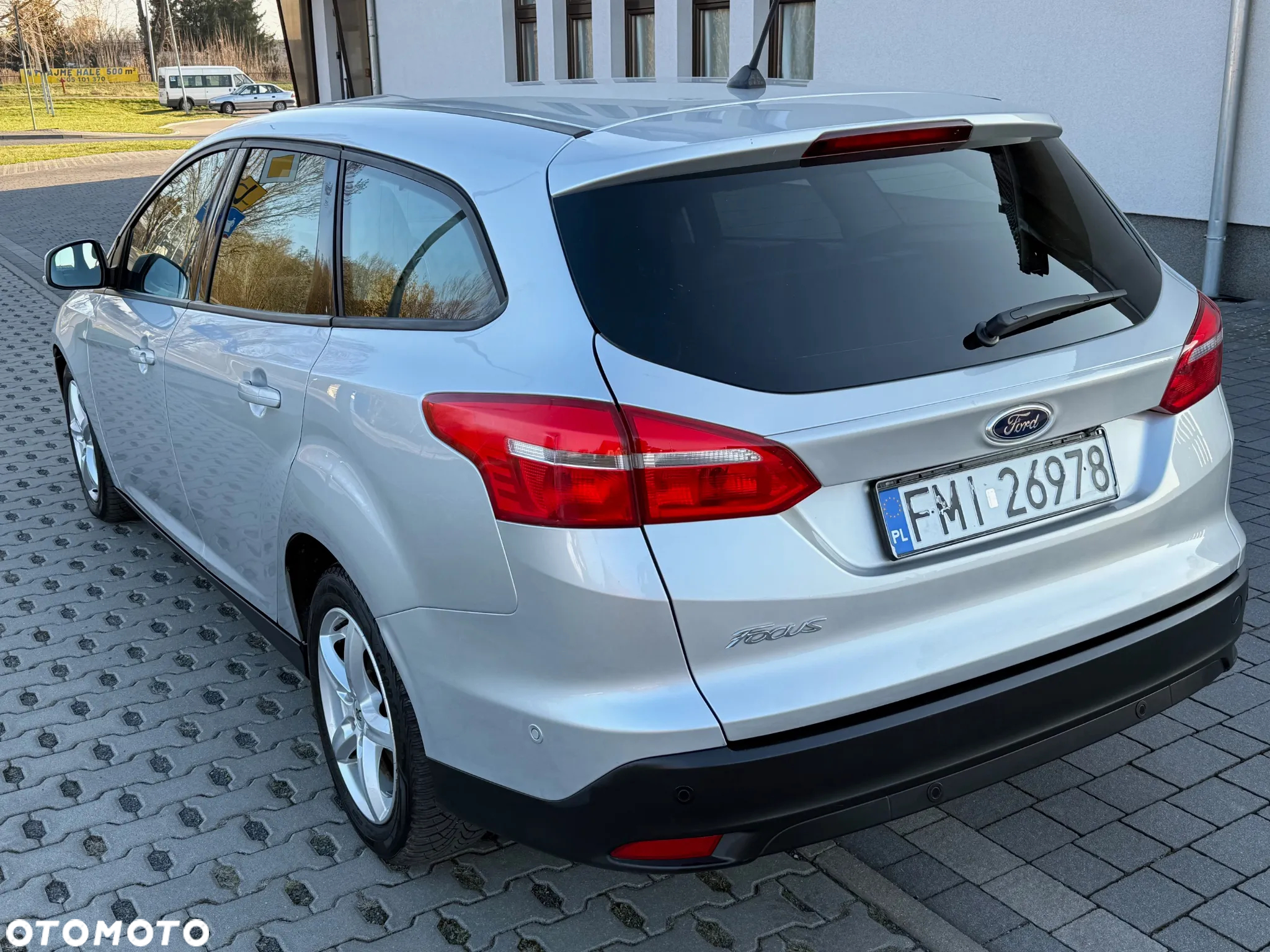 Ford Focus - 11