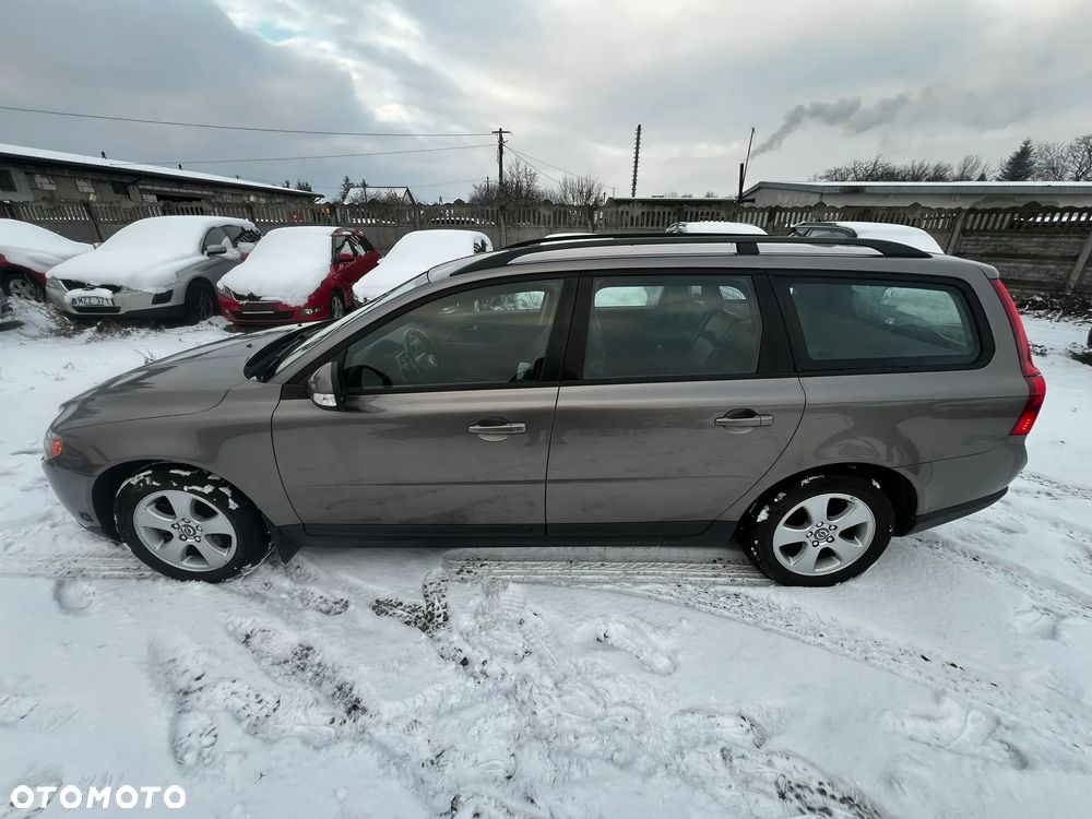 Volvo V70 2.0 Kinetic - 12