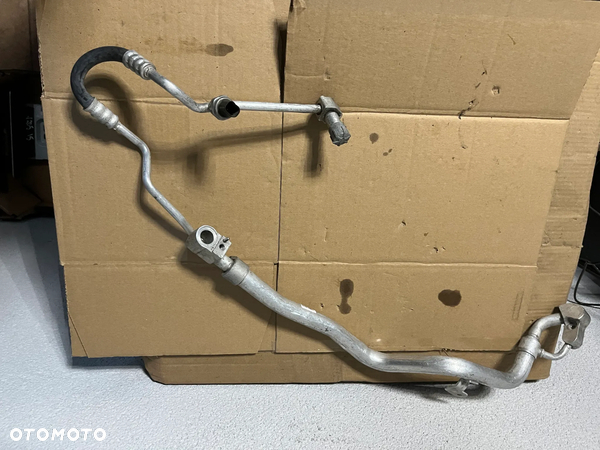 BMW 5 G30 2.0D RURKA PRZEWÓD KLIMATYZACJI 9860584