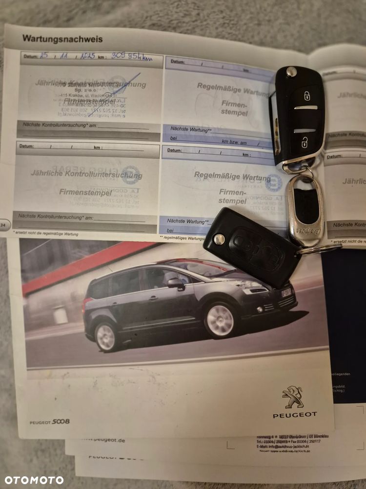 Peugeot 5008 HDI FAP 150 Family - 17
