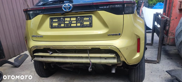 Toyota Yaris Cross 2023r tył wanna , pas tył oś belka błotnik