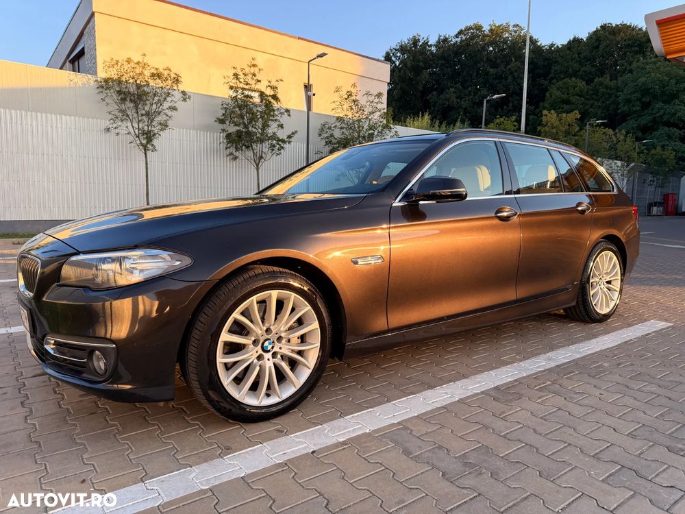 BMW Seria 5 530d xDrive Touring Aut. Luxury Line - 2