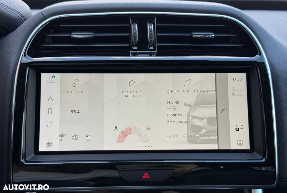 Jaguar XE D200 RWD MHEV R-Dynamic S - 29