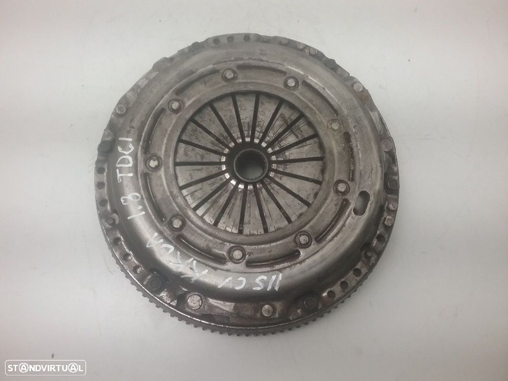 Volante Bi-massa FORD FOCUS II (DA_, HCP) 1.8 TDCi 2005 - 2012 REF. MOTOR KKDA - 1
