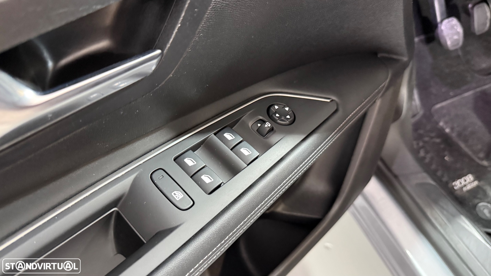 Peugeot 3008 1.2 PureTech Allure - 20