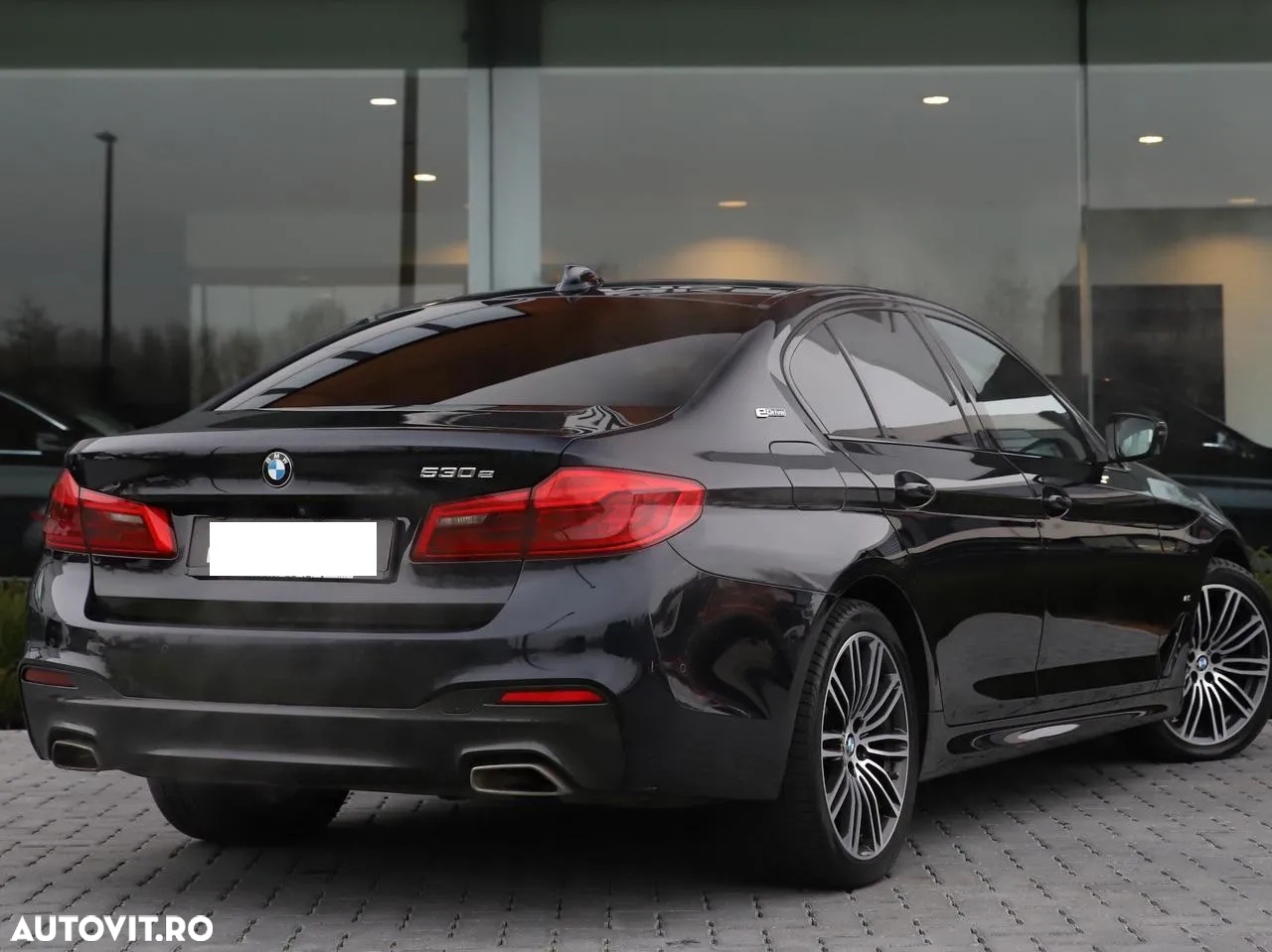 BMW Seria 5 530e AT PHEV - 3