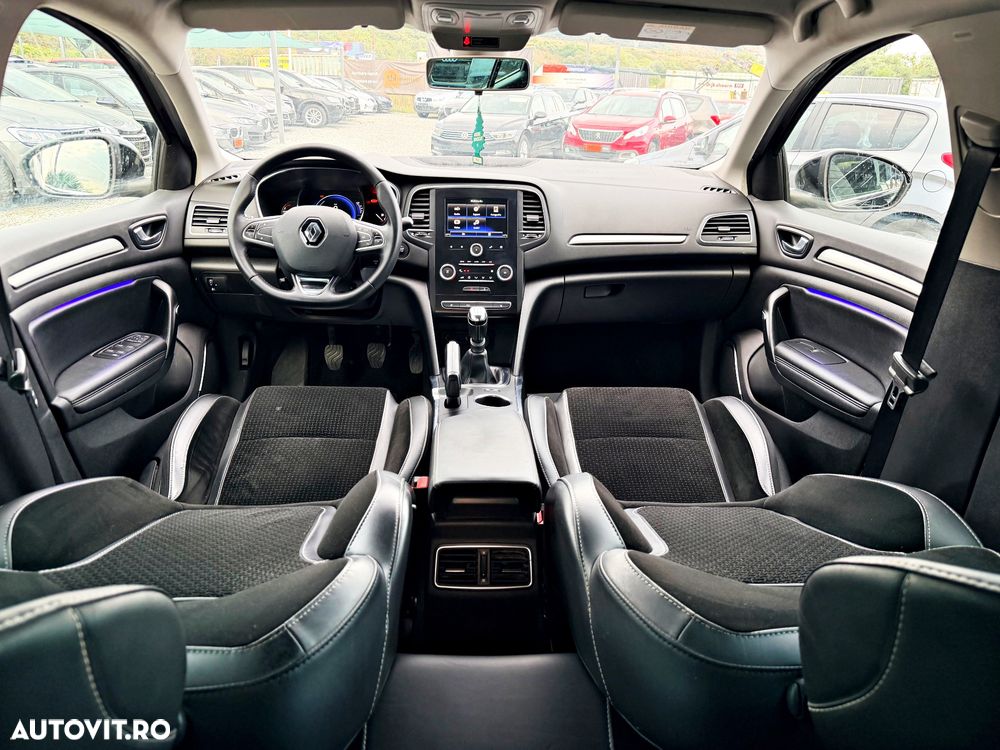 Renault Megane 1.6 SCe Zen - 19