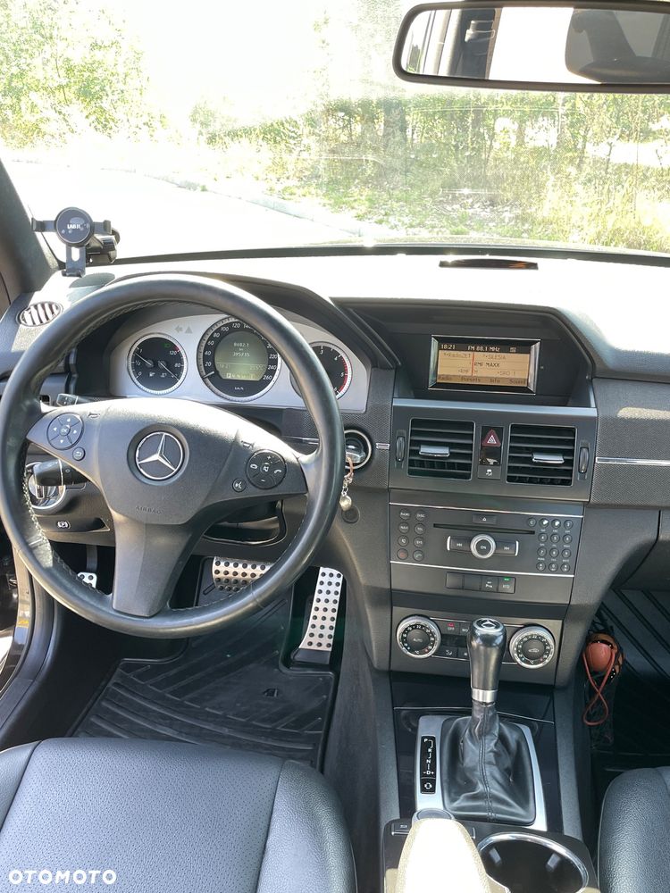 Mercedes-Benz GLK 200 CDI DPF BlueEFFICIENCY 7G-TRONIC - 10
