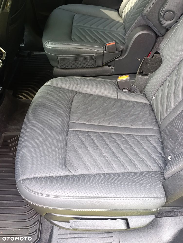 Kia Sorento - 24