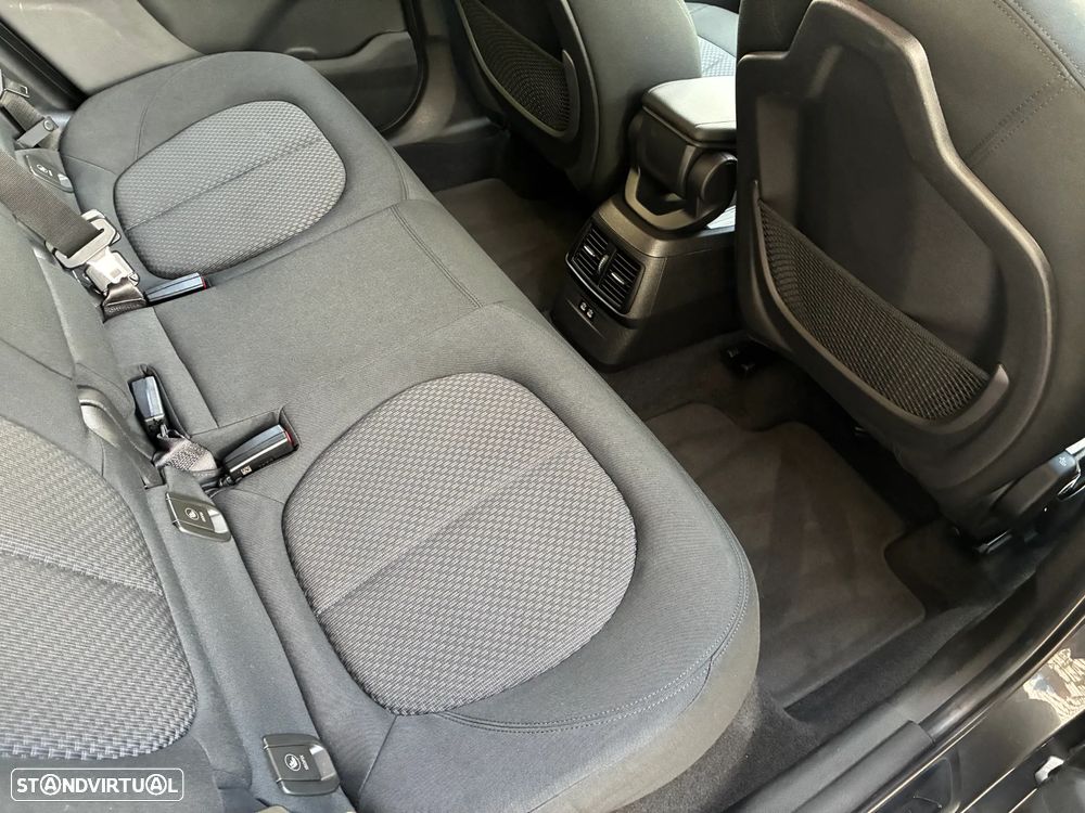 BMW 225xe Active Tourer iPerformance - 24