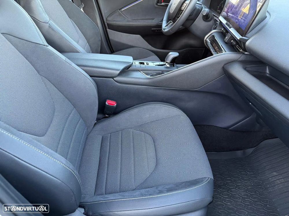 Toyota C-HR 1.8 Hybrid Exclusive+P.Luxury - 38