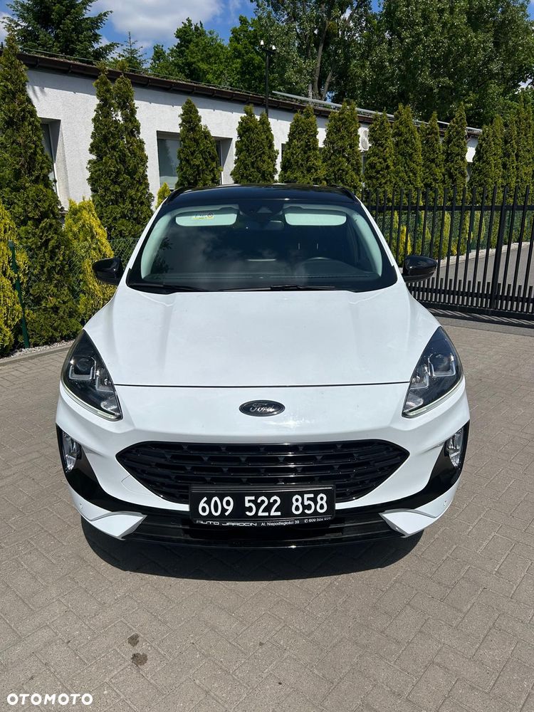 Ford Kuga 2.5 Duratec FHEV ST-LINE - 11
