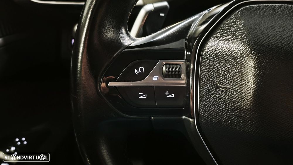 Peugeot 3008 1.6 BlueHDi Style EAT6 - 17
