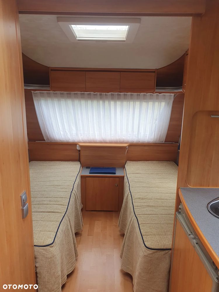 Adria Adora 472 LU - DMC 1300kg - 10