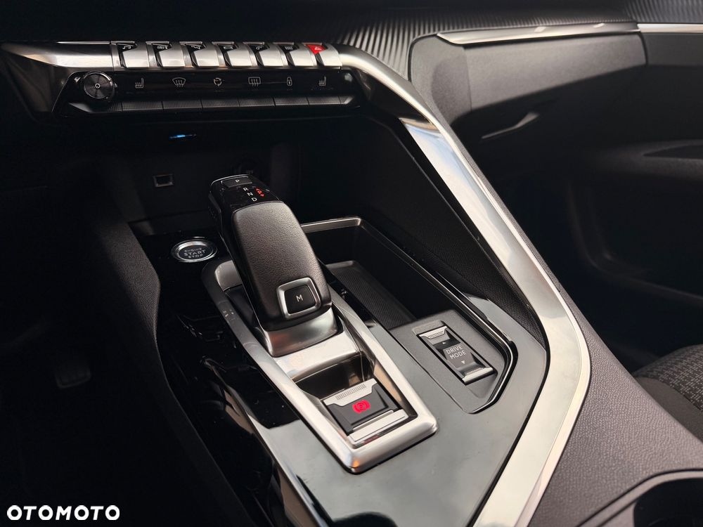 Peugeot 3008 BlueHDi 130 Stop & Start EAT8 Active - 14