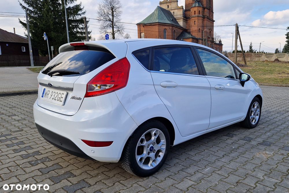 Ford Fiesta 1.4 Titanium - 3