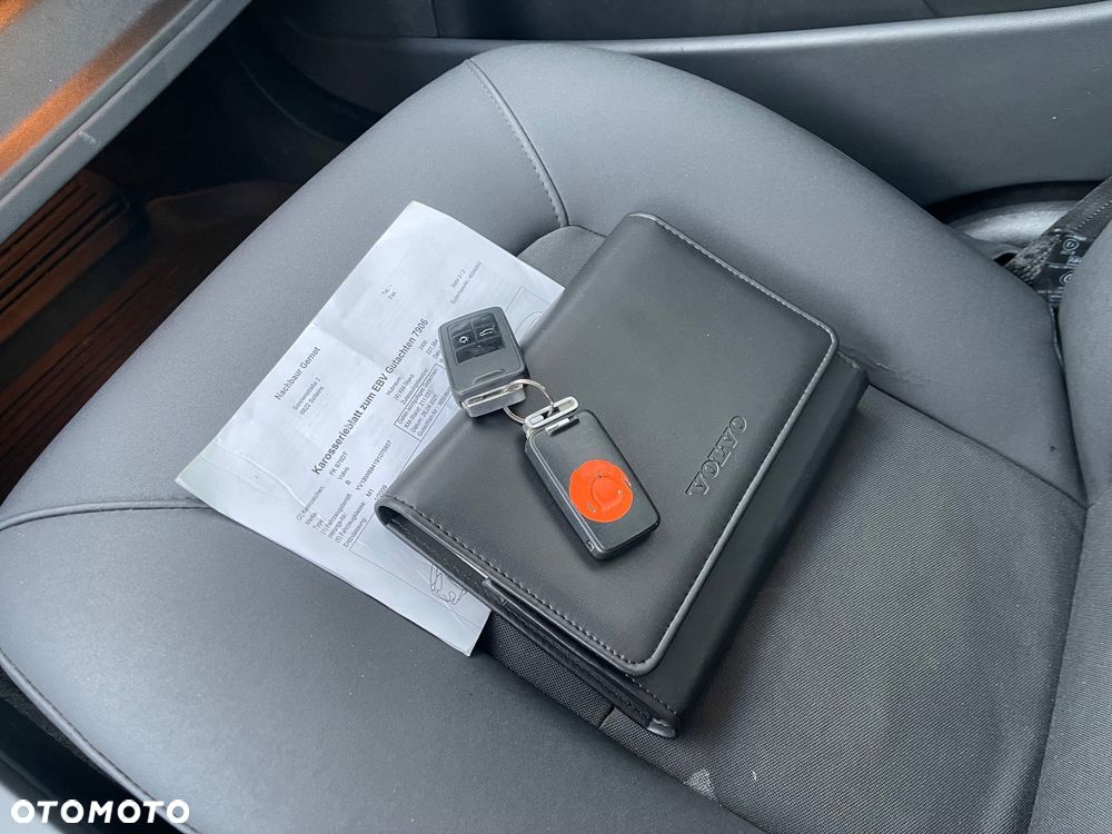 Volvo V70 2.4D Kinetic - 16