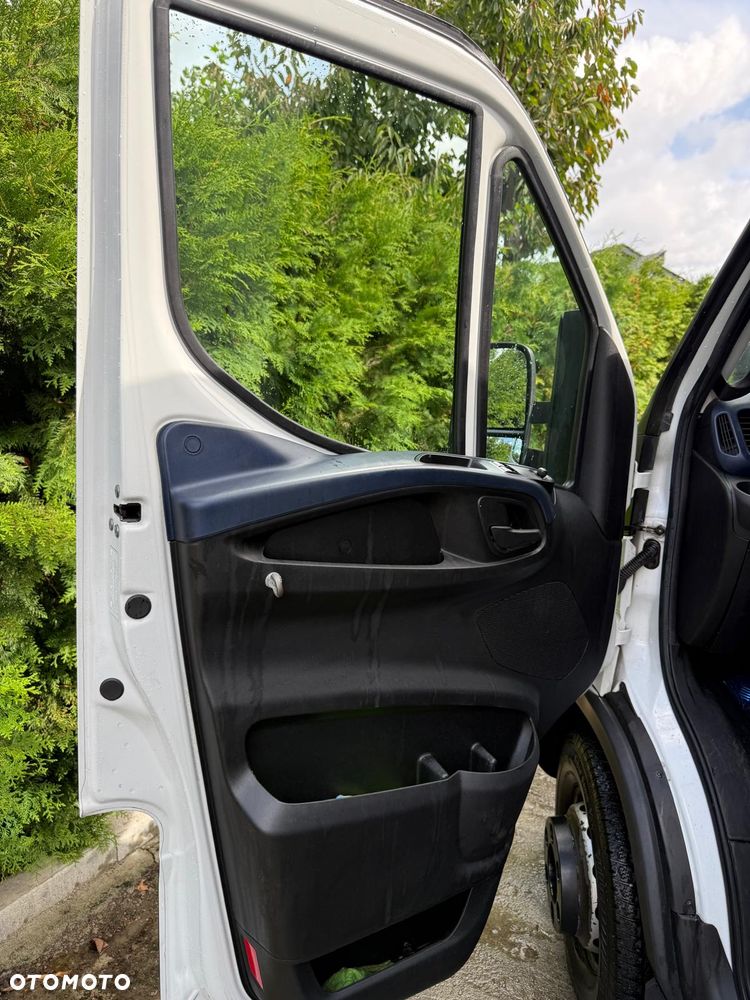 Iveco Daily 70C - 13