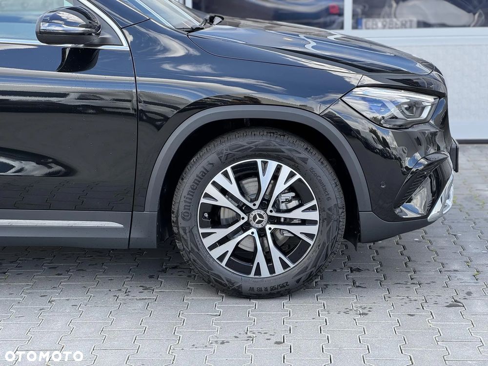 Mercedes-Benz GLA 200 AMG Line - 8