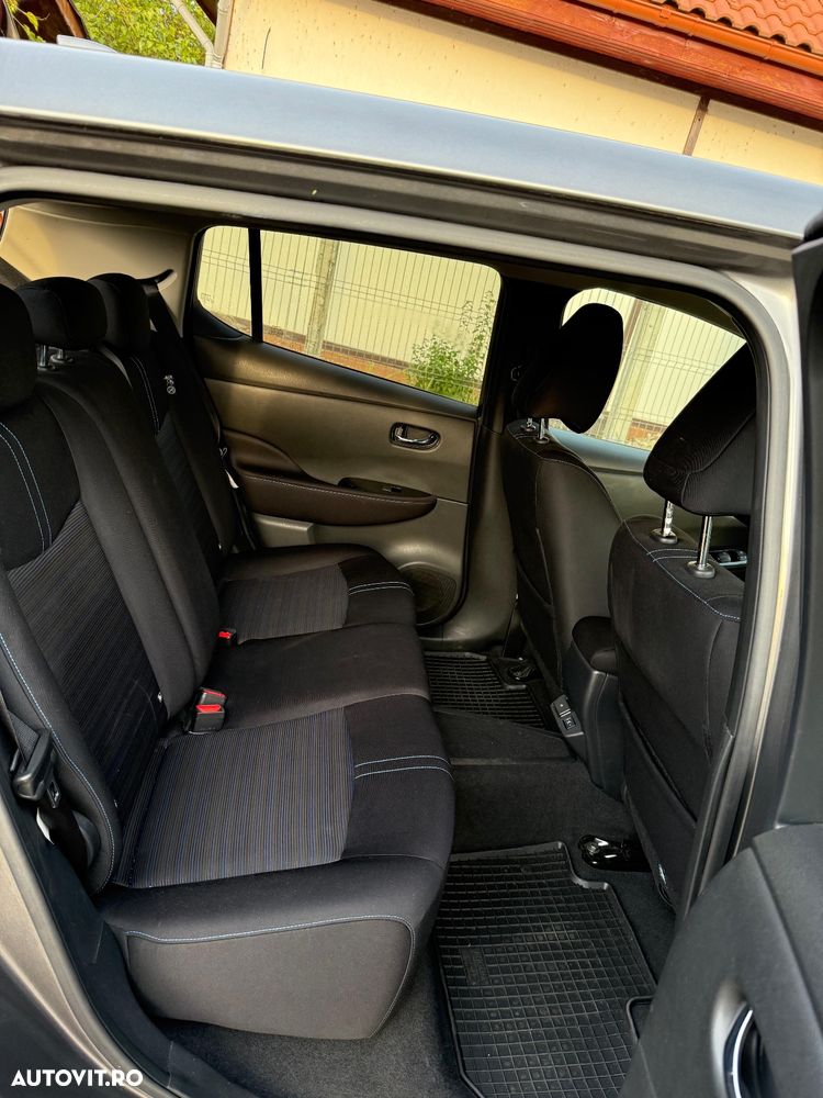 Nissan LEAF N-Connecta - 16