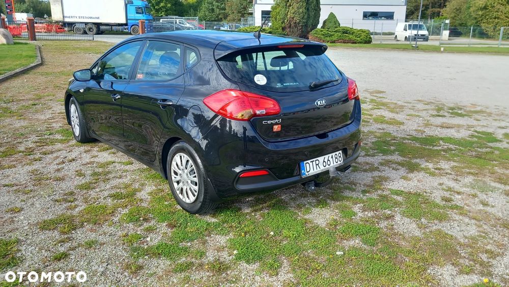 Kia Ceed 1.6 GDI L - 13